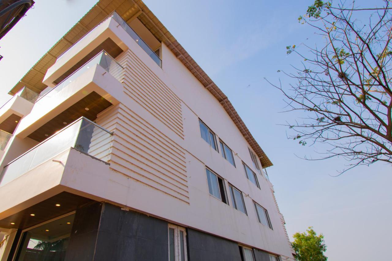 Octave Rococco Morjim Pernem Exterior foto